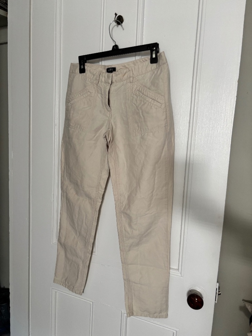 Ann Taylor Loft Cream jeans SIZE 2